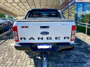 Foto 8 - Ford Ranger (Cabine Dupla) Ranger 3.2 CD FX4 4WD automático