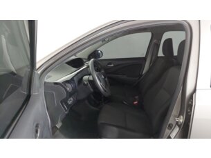 Foto 10 - Toyota Etios Sedan Etios Sedan X 1.5 (Flex) (Aut) automático