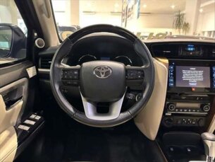 Foto 9 - Toyota SW4 SW4 2.8 TDI SRX Diamond 7L 4x4 (Aut) automático