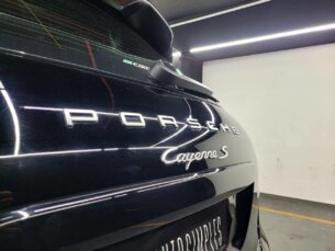 Foto 10 - Porsche Cayenne Cayenne 4.8 V8 S 4WD automático