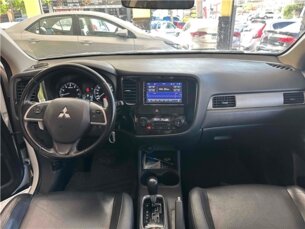 Foto 4 - Mitsubishi Outlander Outlander 2.0 16V CVT automático