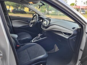 Foto 8 - Chevrolet Onix Onix 1.0 Turbo Premier (Aut) automático