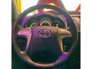 Foto 2 - Toyota Hilux Cabine Dupla Hilux 2.7 Flex 4x4 CD SRV (Aut) automático
