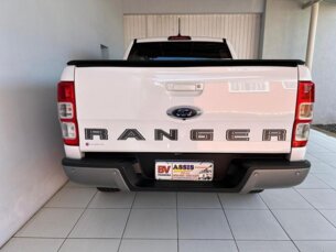 Foto 9 - Ford Ranger (Cabine Dupla) Ranger 2.2 CD XLS automático