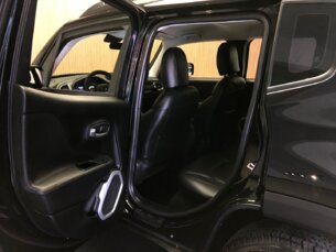 Foto 9 - Jeep Renegade Renegade 1.8 (Aut) automático