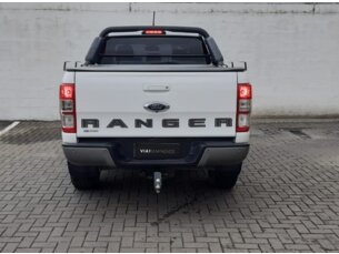 Foto 5 - Ford Ranger (Cabine Dupla) Ranger 2.2 CD XLS 4WD automático