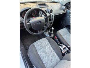 Foto 10 - Ford Fiesta Hatch Fiesta Hatch SE Rocam 1.6 (Flex) manual