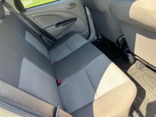 Foto 7 - Toyota Etios Hatch Etios XS 1.3 (Flex) manual