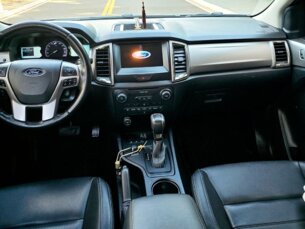 Foto 4 - Ford Ranger (Cabine Dupla) Ranger 3.2 CD XLT 4WD (Aut) automático