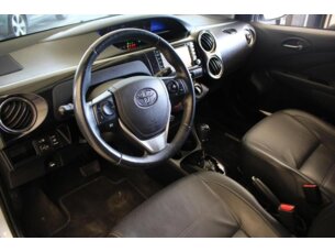 Foto 7 - Toyota Etios Sedan Etios Sedan Platinum 1.5 (Flex) (Aut) automático