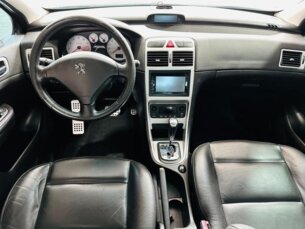 Foto 8 - Peugeot 307 307 Hatch. Presence Pack 2.0 16V (aut) (flex) automático