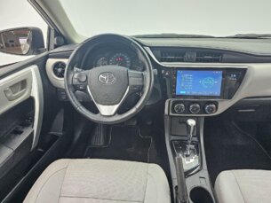Foto 10 - Toyota Corolla Corolla 1.8 GLi Upper Multi-Drive (Flex) automático