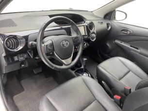 Foto 6 - Toyota Etios Hatch Etios XLS 1.5 (Flex) (Aut) manual