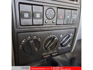 Foto 10 - Volkswagen Santana Santana 1.8 MI manual