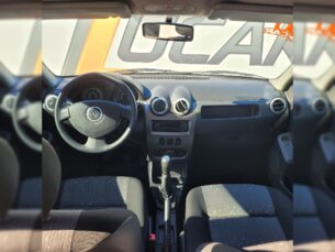 Foto 7 - Renault Logan Logan Serie Limitada Up 1.0 16V (Hi-Flex) manual