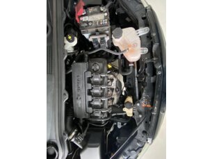 Foto 8 - Chevrolet Onix Onix 1.0 LS SPE/4 manual