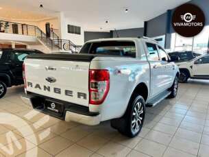 Foto 5 - Ford Ranger (Cabine Dupla) Ranger 3.2 CD Limited 4x4 automático