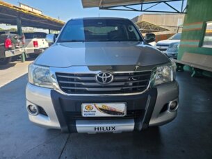 Foto 2 - Toyota Hilux Cabine Dupla Hilux 2.7 Flex 4x2 CD SR (Aut) automático