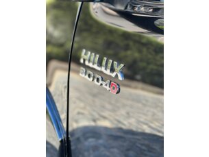 Foto 9 - Toyota Hilux Cabine Dupla Hilux SRV 4X4 3.0 (cab dupla) (aut) manual