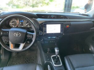 Foto 1 - Toyota Hilux Cabine Dupla Hilux CD 2.8 TDI SRX 4WD automático