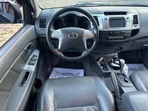 Foto 7 - Toyota Hilux Cabine Dupla Hilux 3.0 TDI 4x4 CD SRV Top (Aut) automático