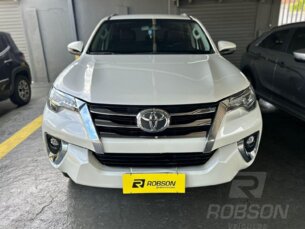 Foto 2 - Toyota SW4 SW4 2.8 TDI SRX 7L 4x4 (Aut) automático