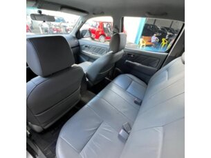 Foto 4 - Toyota Hilux Cabine Dupla Hilux SRV 4x2 3.0 (cab. dupla) manual