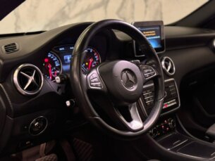 Foto 10 - Mercedes-Benz Classe A Classe A 200 1.6 Turbo FlexFuel DCT automático