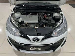 Foto 10 - Toyota Yaris Hatch Yaris 1.3 XL Plus Tech CVT (Flex) automático