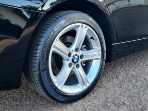 Foto 4 - BMW Série 3 320i 2.0 (Aut) automático