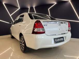 Foto 6 - Toyota Etios Sedan Etios Sedan Platinum 1.5 (Flex) manual