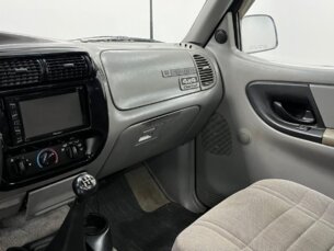 Foto 6 - Ford Ranger (Cabine Simples-Estendida) Ranger XL 4x2 4.0 V6 12V (Cab Simples) manual