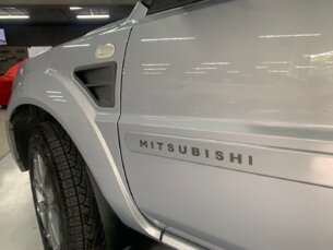 Foto 9 - Mitsubishi Pajero TR4 Pajero TR4 2.0 16V 4x2 (Flex) (Aut) automático