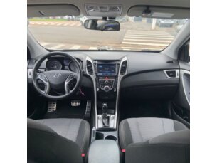 Foto 8 - Hyundai i30 I30 1.6 16V S-CVVT GD (Flex) (Auto) B350 automático