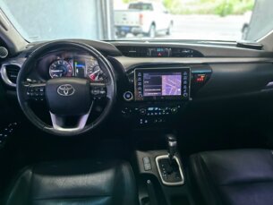 Foto 7 - Toyota Hilux Cabine Dupla Hilux 2.8 TDI CD SRX 4x4 (Aut) manual