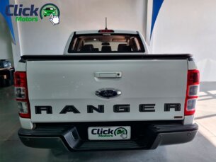 Foto 4 - Ford Ranger (Cabine Dupla) Ranger 2.2 CD XLS (Aut) automático