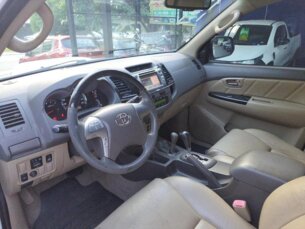 Foto 9 - Toyota Hilux Cabine Dupla Hilux 3.0 TDI 4x4 CD SRV manual