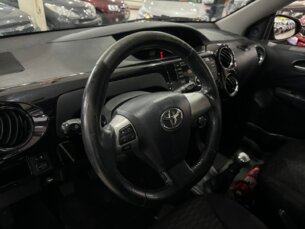 Foto 5 - Toyota Etios Hatch Etios XLS 1.5 (Flex) manual