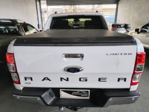 Foto 4 - Ford Ranger (Cabine Dupla) Ranger 3.2 TD Limited CD Mod Center 4x4 (Aut) automático