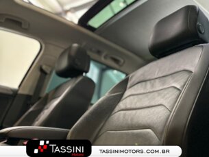 Foto 9 - Volkswagen Tiguan Tiguan Allspace 1.4 250 TSI Comfortline manual