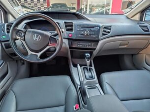 Foto 3 - Honda Civic Civic LXS 1.8 i-VTEC (Aut) (Flex) automático