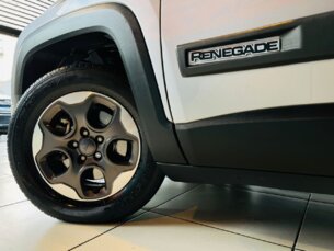 Foto 2 - Jeep Renegade Renegade 1.8 Limited (Flex) (Aut) automático