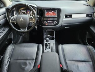 Foto 10 - Mitsubishi Outlander Outlander 2.0 16V CVT automático