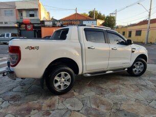 Foto 3 - Ford Ranger (Cabine Dupla) Ranger 3.2 TD 4x4 CD Limited Auto automático