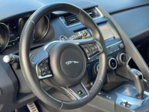 Foto 9 - Jaguar E-PACE E-PACE 2.0 P300 R-Dynamic SE 4WD automático