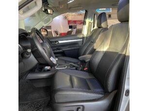 Foto 5 - Toyota Hilux Cabine Dupla Hilux CD 2.8 TDI SRV 4WD (Aut) automático