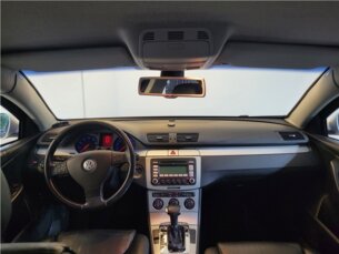 Foto 8 - Volkswagen Passat Passat Comfortline 2.0 FSI Turbo automático