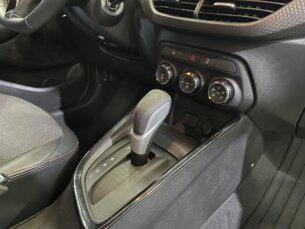 Foto 9 - Chevrolet Onix Onix 1.0 Turbo RS (Aut) automático