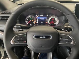 Foto 10 - Jeep Compass Compass 1.3 T270 Longitude (Aut) automático