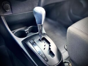 Foto 9 - Toyota Etios Hatch Etios X 1.3 (Flex) automático